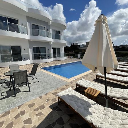Arf Apartments - With Jacuzzi At The Complex Emba 外观 照片