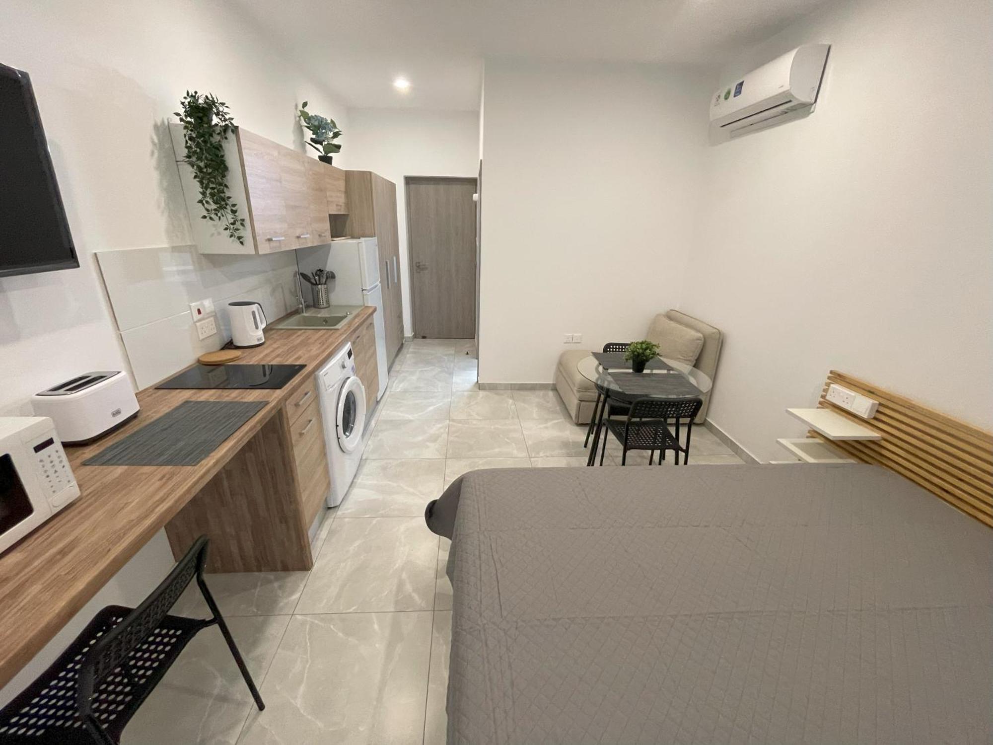 Arf Apartments - With Jacuzzi At The Complex Emba 外观 照片